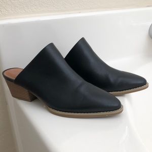 Black Heels / Mules